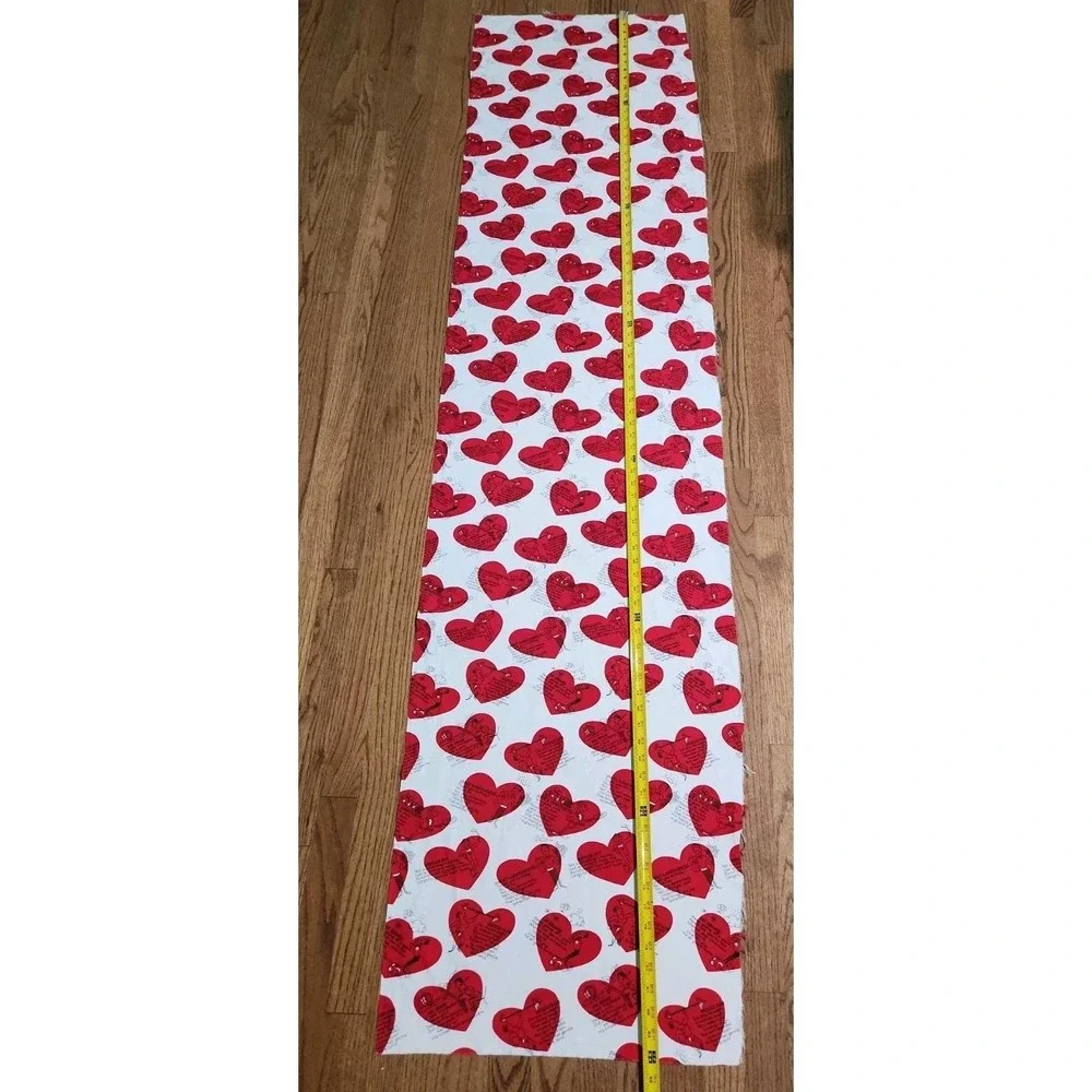 Vtg Man o Your Dreams Novelty Fabric Valentine Love Humor Red White Cotton 19x84